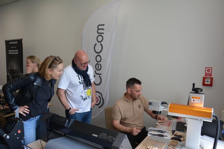 Ukážka laserovej technológie počas workshopu